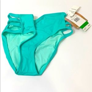 Coco rave copa aqua swim bottom cutout detail L